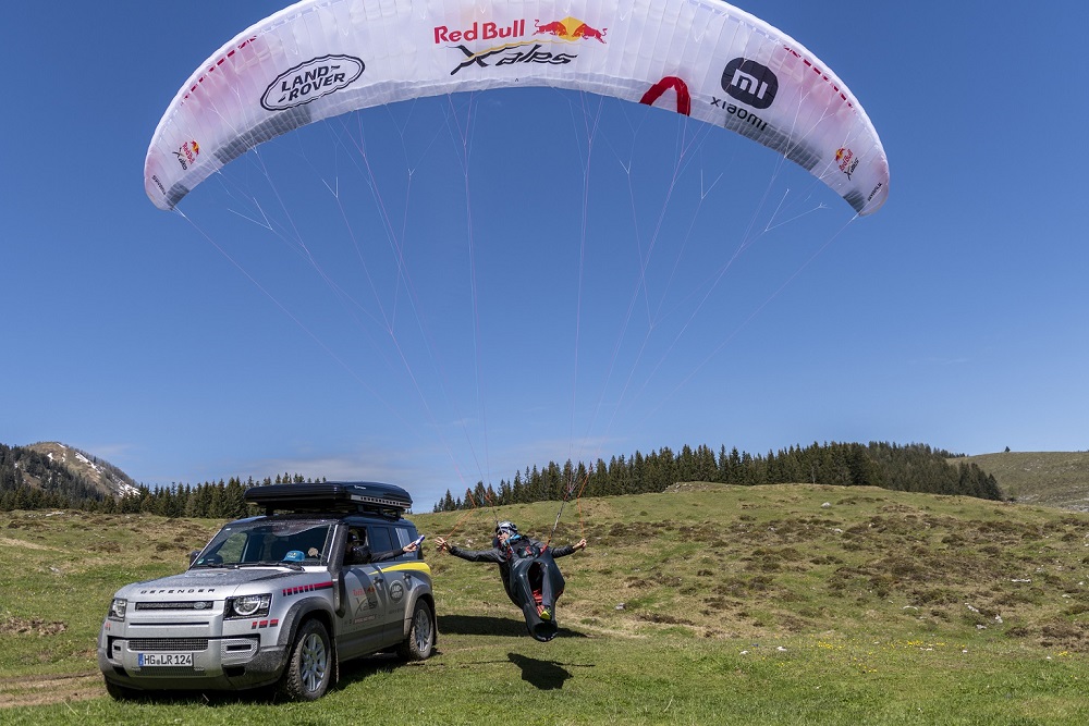 Land Rover Defender Supports The World’s Toughest Adventure Race