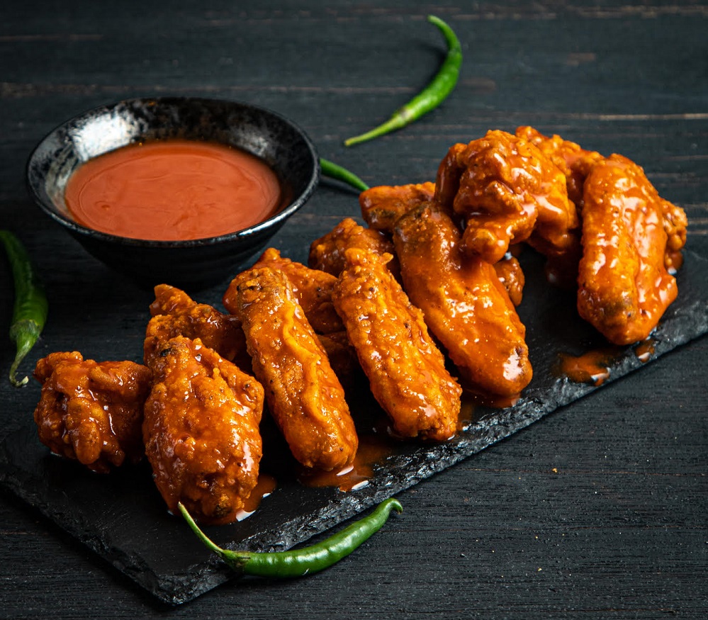 Enjoy A Bucket of Wings For AED 30 at SFC Plus