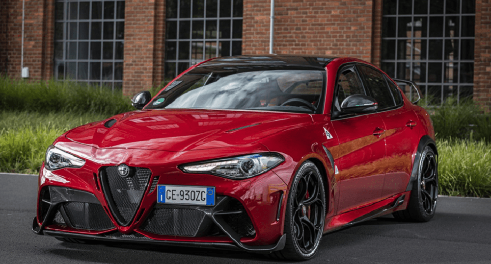 Alfa Romeo Giulia GTAm wins readers election of AUTO BILD SPORTSCARS