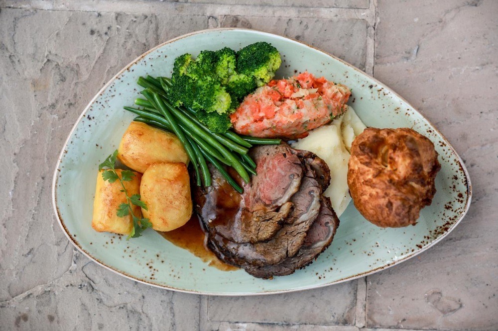 McGettigan’s today announced the UAE’s first official Sunday roast dinner – set for January 2, 2022