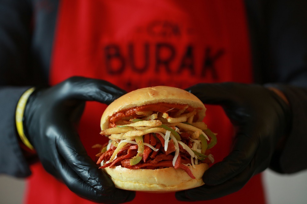 Dives Holding Spreads the Flavour with New CZNBurak Burger Location in Dubai Hills Mall