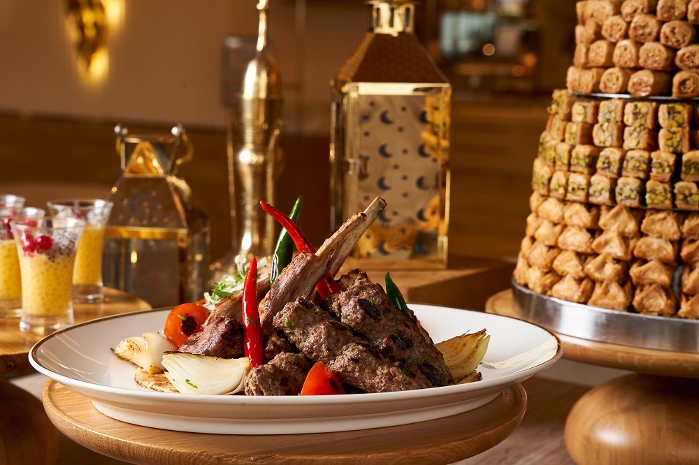 Welcome The Holy Month With The Most Heartwarming Iftar And Suhoor At St. Regis Dubai, The Palm