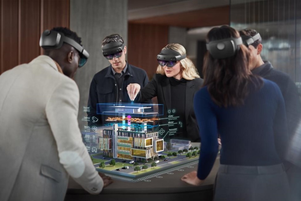 Microsoft launches HoloLens 2 in the UAE, empowering organizations with the innovation of mixed reality