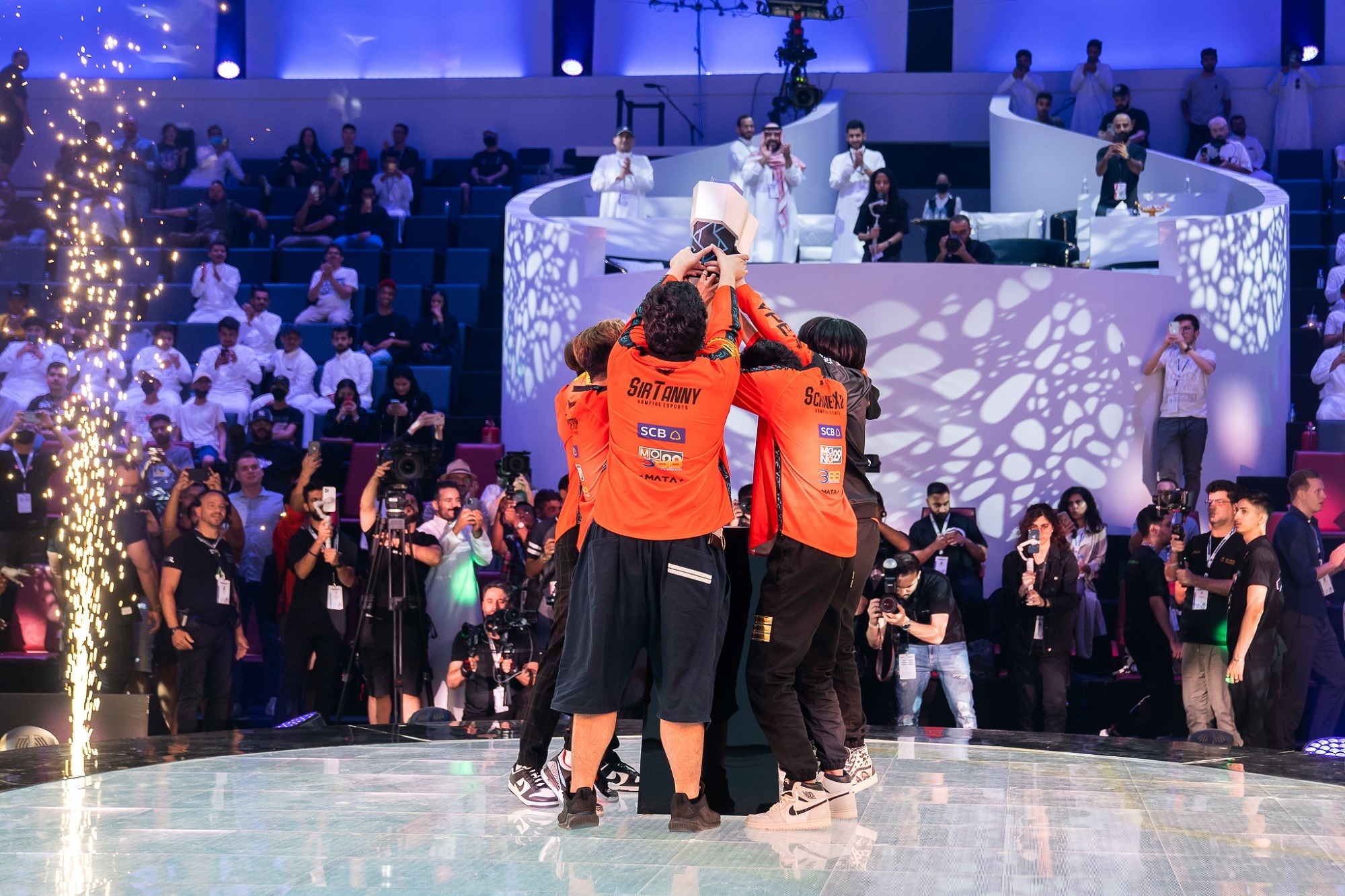 Vampire Esports soar to PUBG MOBILE World Invitational triumph at Gamers8