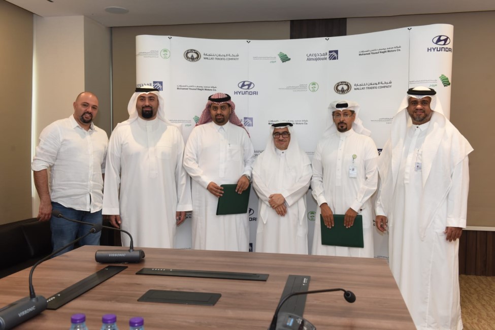 Hyundai Motor and Murooj plant 10000 trees to contribute to a green future for Saudi Arabia