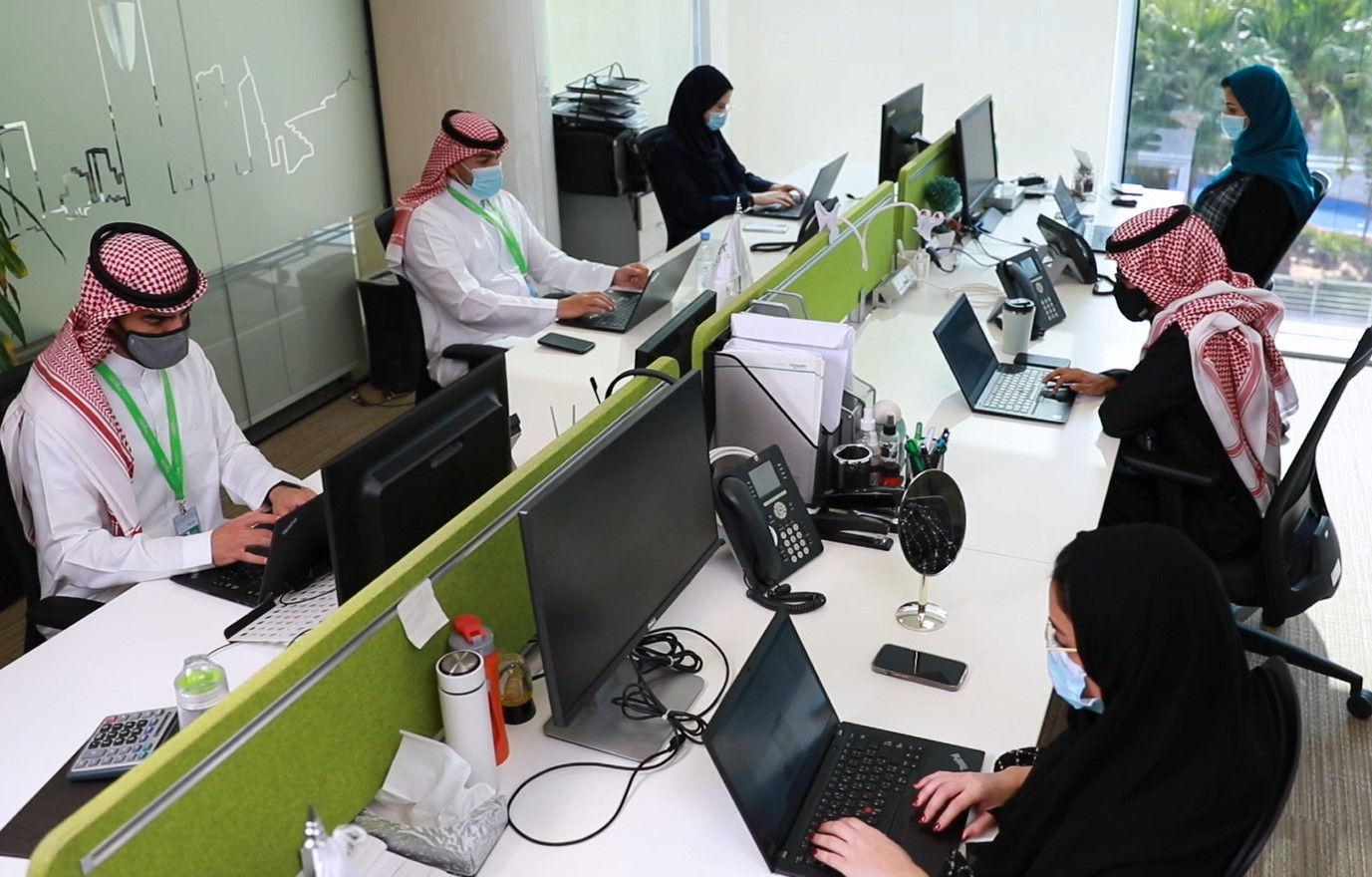 Schneider Electric’s new program creates technical jobs for Saudi graduates – majority are women