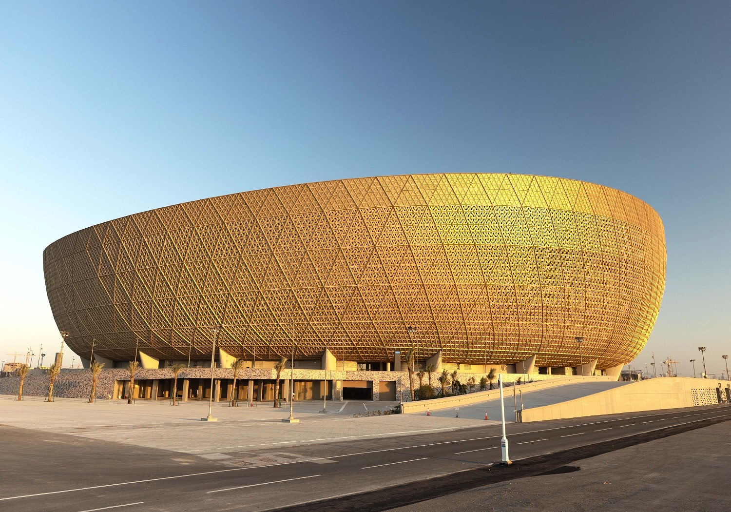 Improving Qatar Football World Cup hydric situation through digital transformation