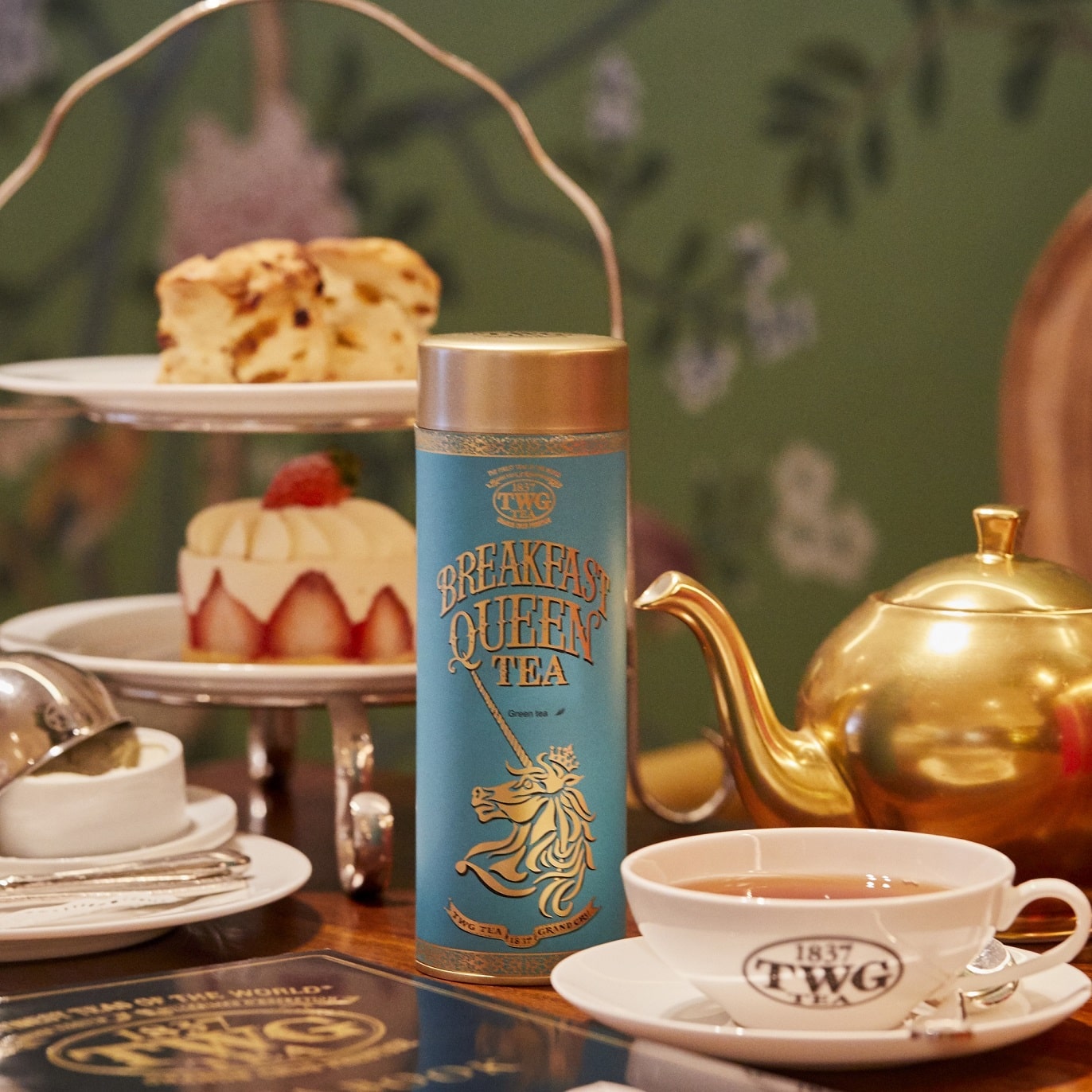 TWG Tea  احتفلوا بعيد ملكة القلوب مع