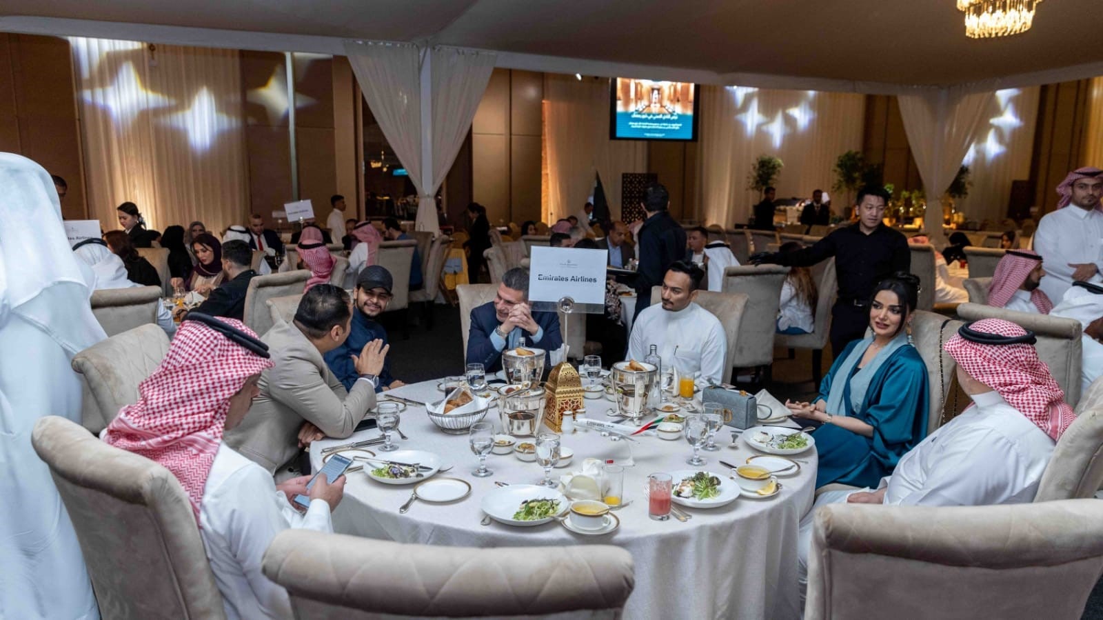 Emirates provides an update on its operations during special Suhoor event in Riyadh