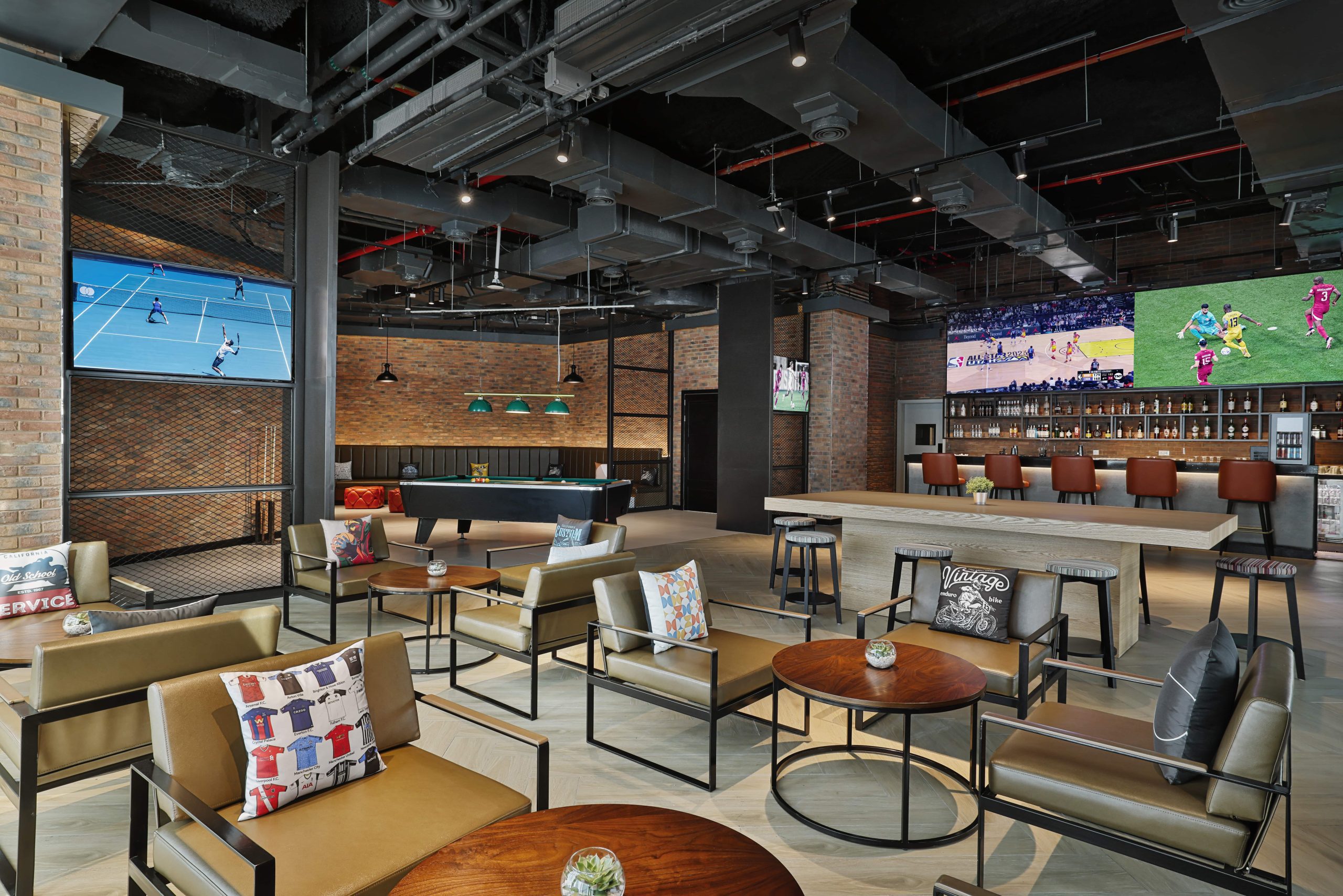 Sevens Sports Bar Introduces  the Most Affordable Business Lunch on Palm Jumeirah!