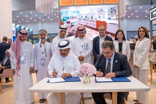 HMH Signs MOU for Corp Al Madinah Hotel