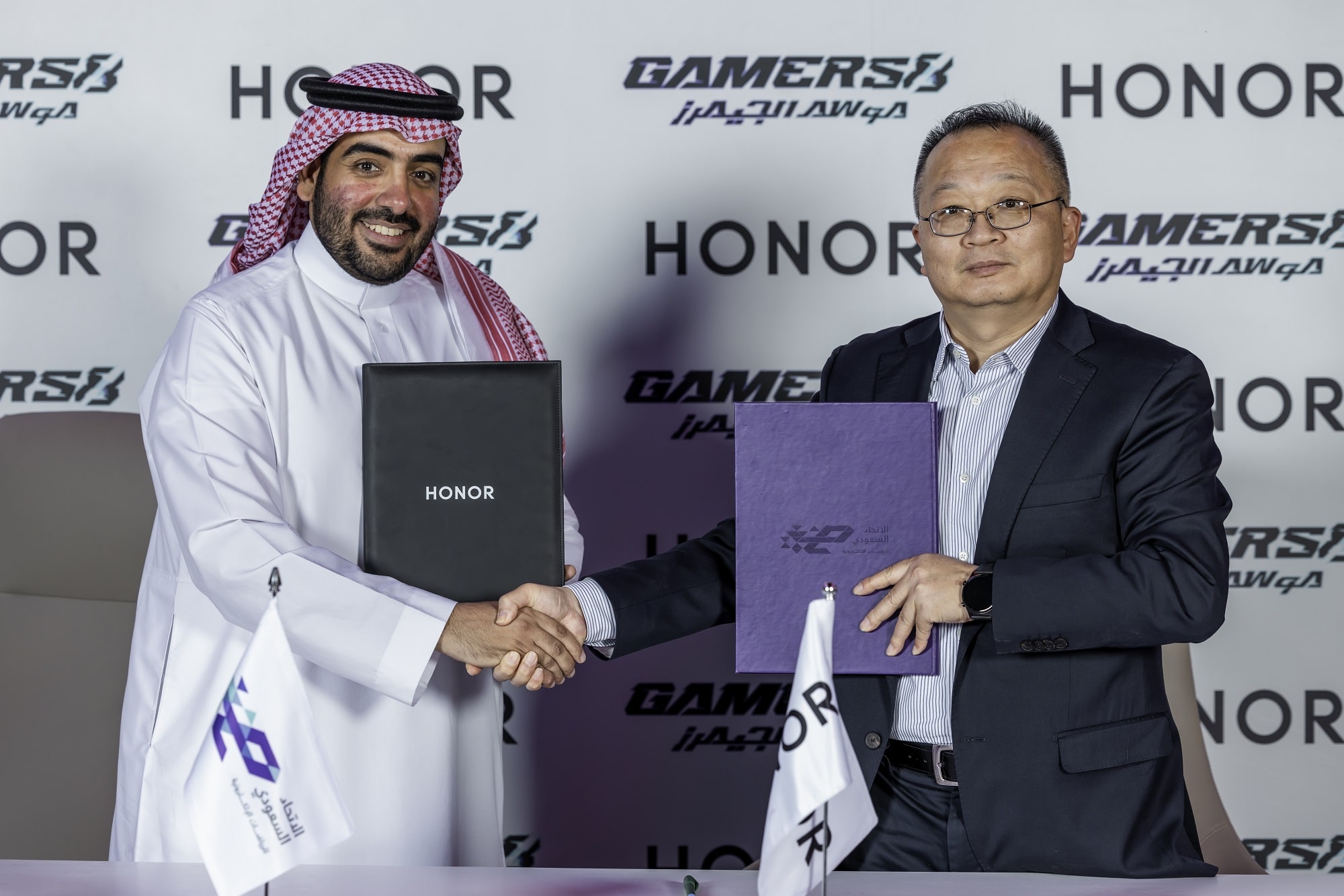 HONOR to empower Gamers8: The Land of Heroes as the Official Smartphone Partner