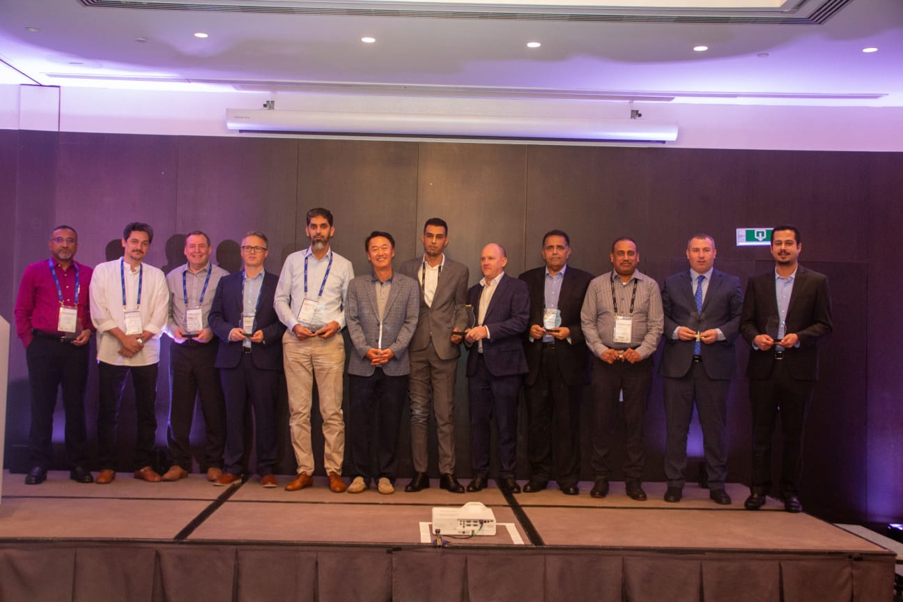 Mohamed Yousuf Naghi Motors Company is awarded the “Best Distributor in Digital Marketing” by Hyundai MOBIS