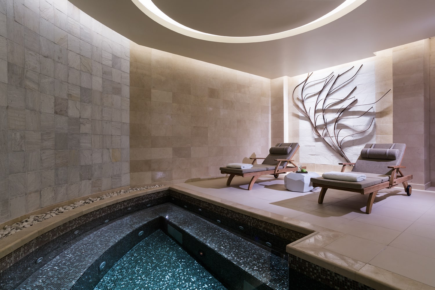 An Exhilarating Ice Bucket Experience Awaits You At Rosewood Abu Dhabi