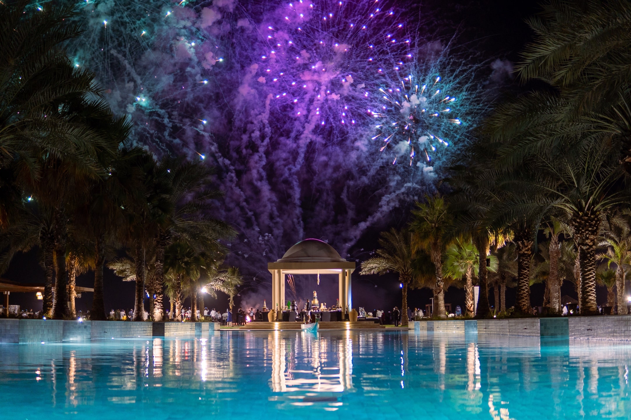 Hilton Ras Al Khaimah Beach Resort Unveils Festive Season with Magical Experiences