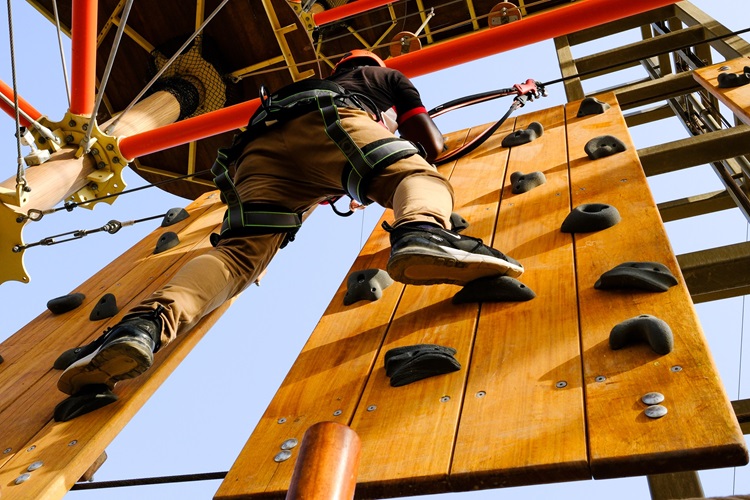 Embark on an Adrenaline-Fueled Celebration at Hatta Resorts’ Wadi Hub this UAE Union Day!