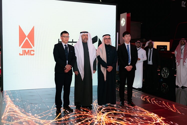 The JMC Grand Avenue draws attention at the Riyadh Motorshow, after its participation through its dealer Aljabr Trading Company